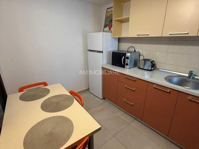 AP. 2 CAMERE, BLOC NOU, CENTRALA TERMICA PROPRIE, BUCATARIE INCHISA