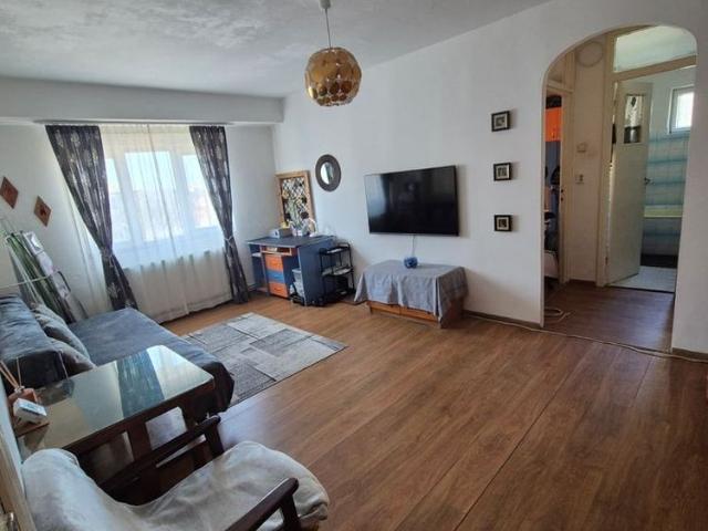 Ap. 2 camere, centrala pe gaz Lipovei