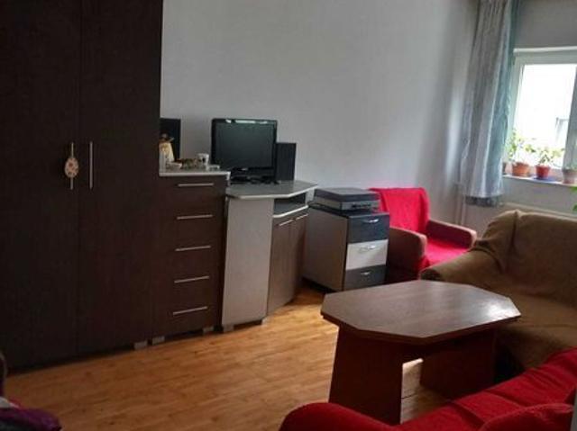 ap 2 camere, etajul 1 cu loc de parcare, GRUIA