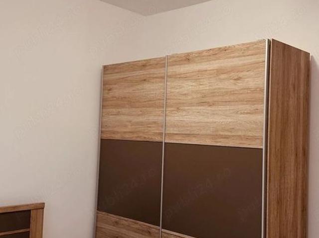 AP. 2 CAMERE MILITARI PARCARE INCLUSA, CENTRALA PROPRIE, METROU