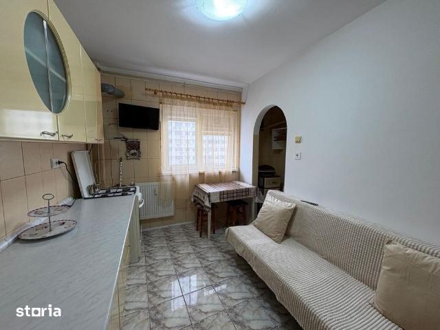 AP. 2 CAMERE P TA SUDULUI, BLOC REABILITAT, BUCATARIE INCHISA,METROU