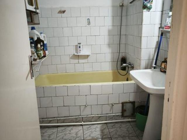 Ap. 2 camere semidecomandate