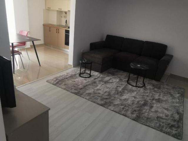 Ap. 2camere de închiriat mobilat și utilat loc parcare inclus