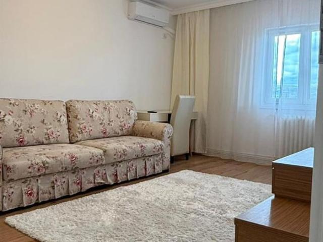 Ap 3 cam zona Piata Cipariu