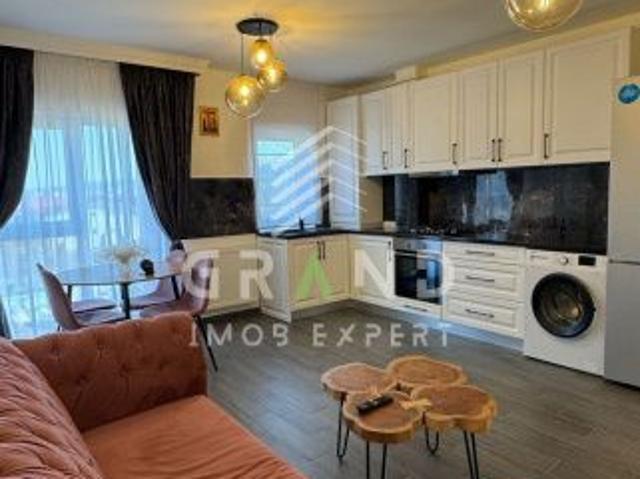 Ap 3 camere | Balcon | Parcare | Zona Floresti –Tineretului