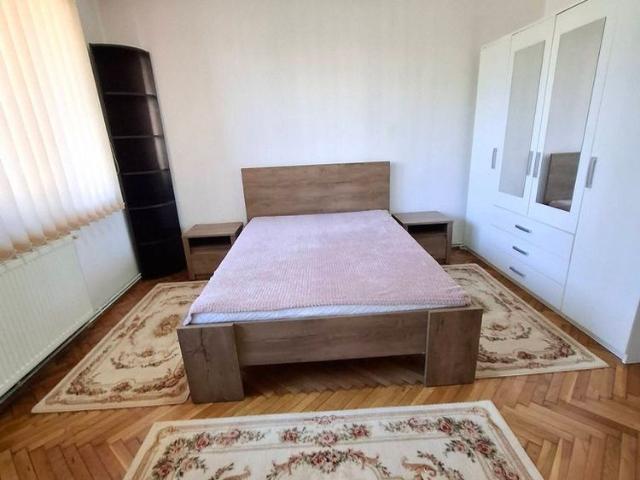 Ap 3 camere disponibil Imediat, zona verde