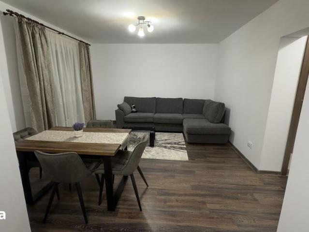 Ap. 3 camere, etaj 1, lift, 2 parcări, acces securizat