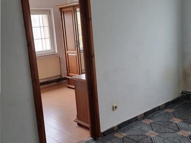 Ap.3 camere, etaj 3, zona Traian