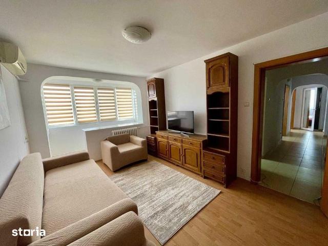 AP. 3 CAMERE METALURGIEI, LOC DE PARCARE, BUCATARIE INCHISA