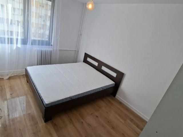 AP. 3 camere obor, bucatarie inchisa, bloc reabilitat, modern