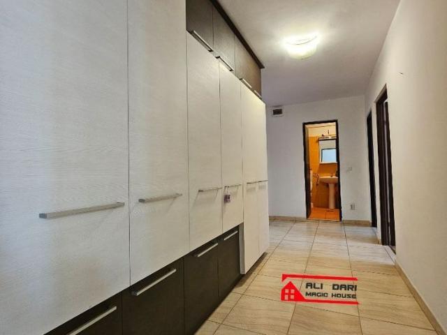 Ap 3 camere str Jupiter, bloc nou, cheltuieli de întreținere mici