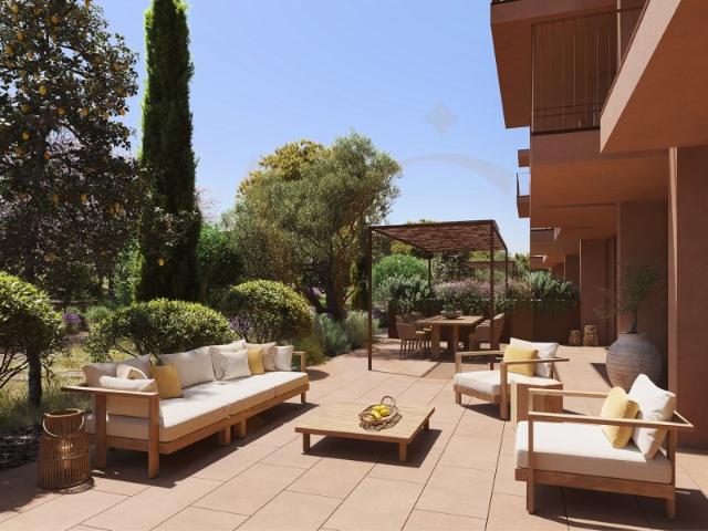 AP T3 de Luxo em Vilamoura com piscina e varanda com 54,45m²