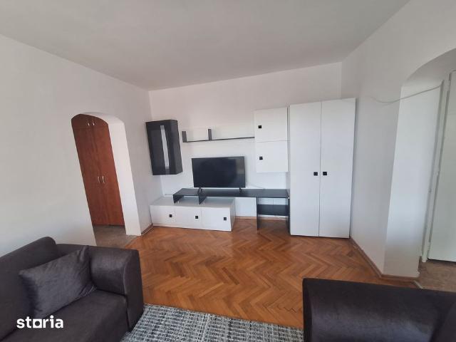 Ap cu 3 camere cu centrala proprie Zona Baile Neptun