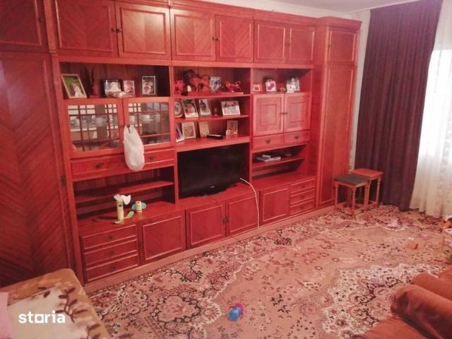 Ap. de inchiriat 3 cam Fab. Bere LIDL
