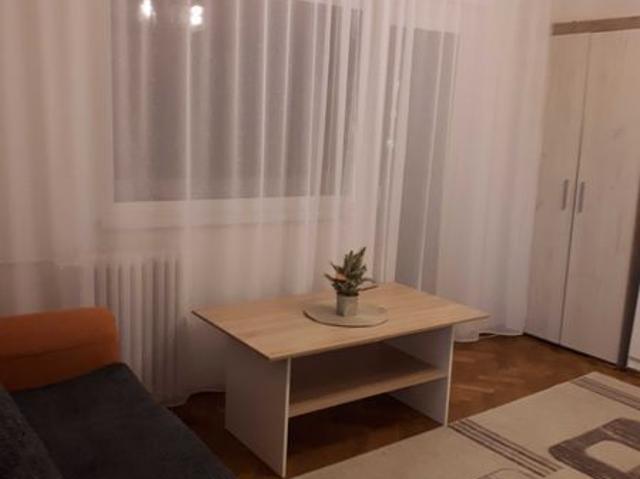 Ap de inchiriat 2 camere Simion Barnutiu Modern350eur+ 2 luni garantie