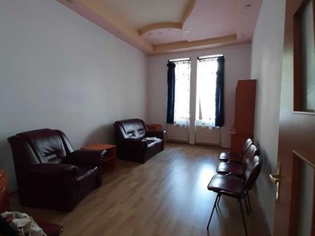Ap str Horea, Cluj, de inchiriat pt birou, 3 incaperi