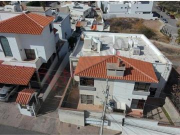 &apos Encantadora Casa en Venta en Quintas Del Sol, Chihuahua&apos
