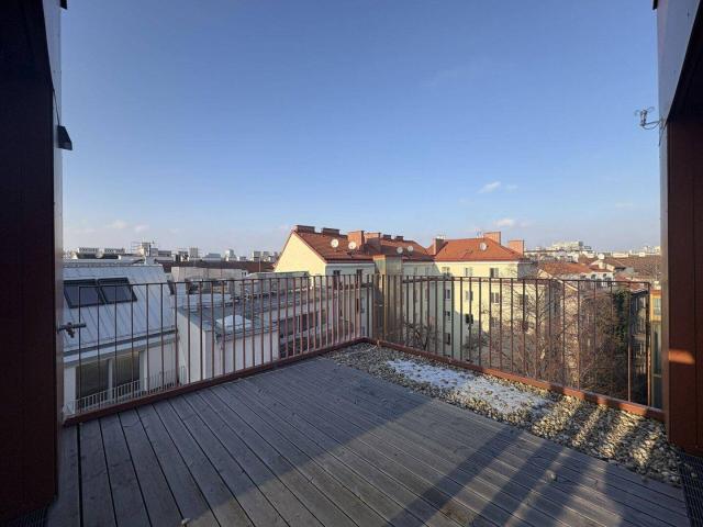 Apostelhof | 3 Zimmer | Dachgeschoss Maisonette | Nord & Südterrasse | Balkon