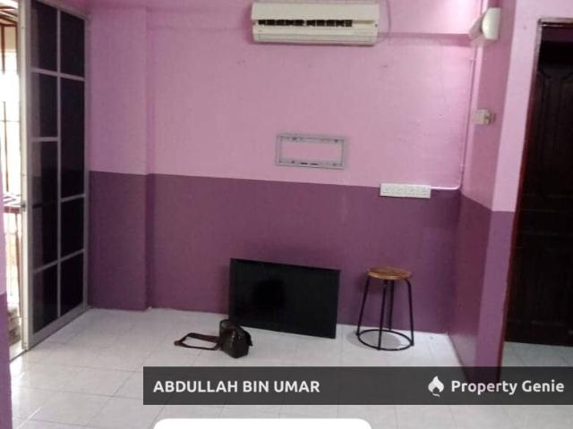 APATMENT TERMURAH Apartment Desa Jelita, Batu Maung. 750 SQFT & RENOVATION !