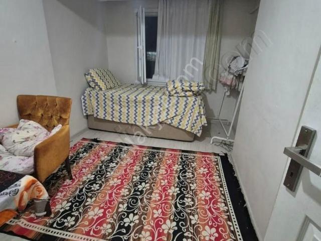 Çapa Merkezde Ahmet Vefikpaş Cada Üstü Satılık Daire