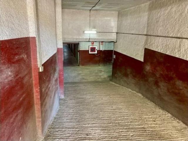 APARCAMENT TIPUS BOX A POBLENOU