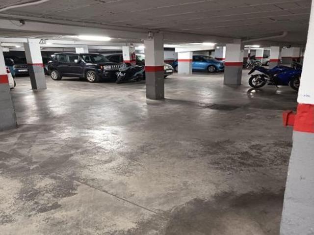 APARCAR SIN ESFUERZO: COCHERA EN SANTA INÉS CON EXCELENTE ACCESO