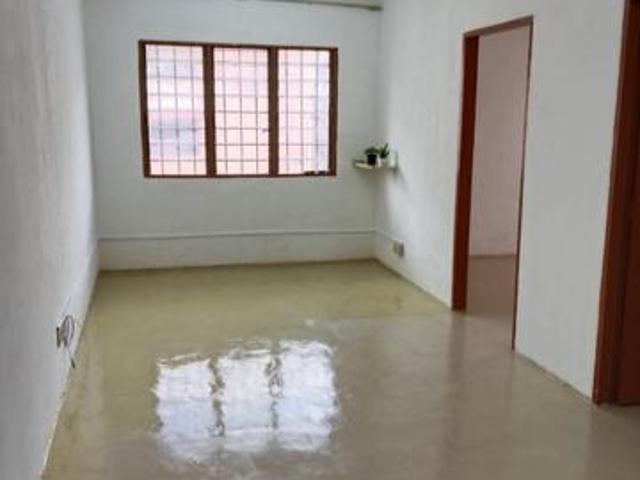 Aparment Harmoni Damansara Damai Sungai Buloh for Sale