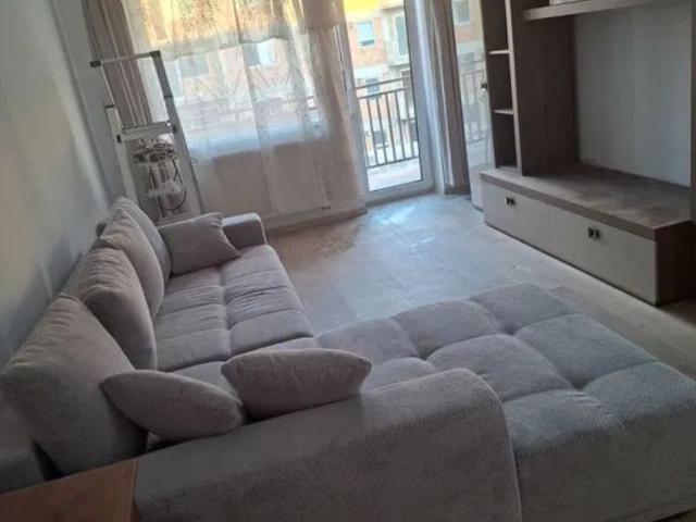 Apart. 2 camere – Zona Tractorul CORESI