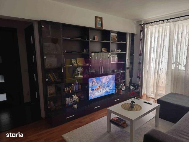 Apart. 2 camere situat între biserica de la Potcoava și cinema Gloria