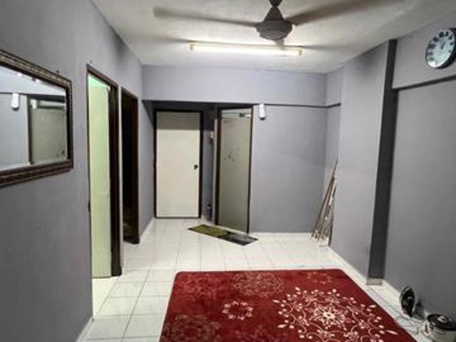 Apartmen Cantik Saujana HeightsJalan Teluk Kumbar Bayan Lepas