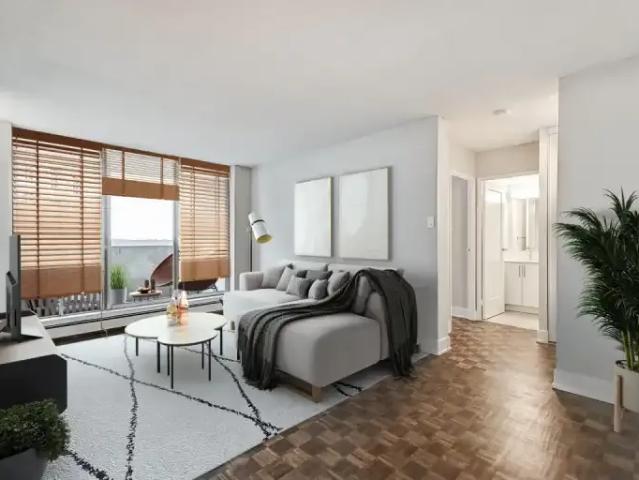 Apartment 3.5 Bedroom For Rent Oakville ON 3077 ES103300834