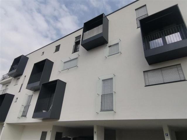 Apartment 3.5 room / 3 1/2 Zimmer Wohnung