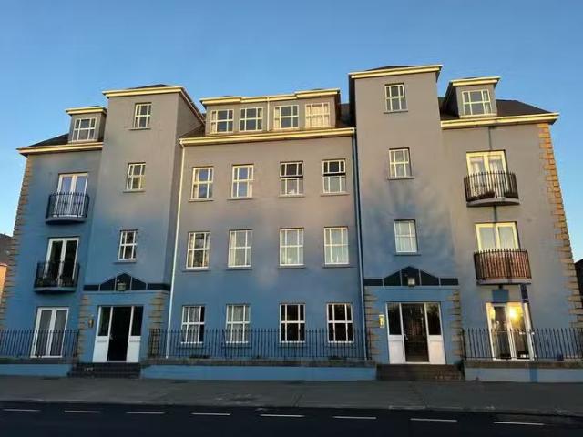 Apartment 3, Woodpark, Newtown, Co. Waterford, X91YC80 is for.