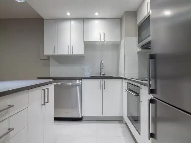 Apartment 3 Bedroom For Rent Montreal QC 3195 ES102518299