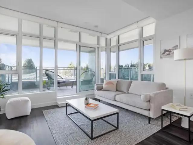 Apartment 3 Bedroom For Rent North Vancouver BC 4765 ES101473366
