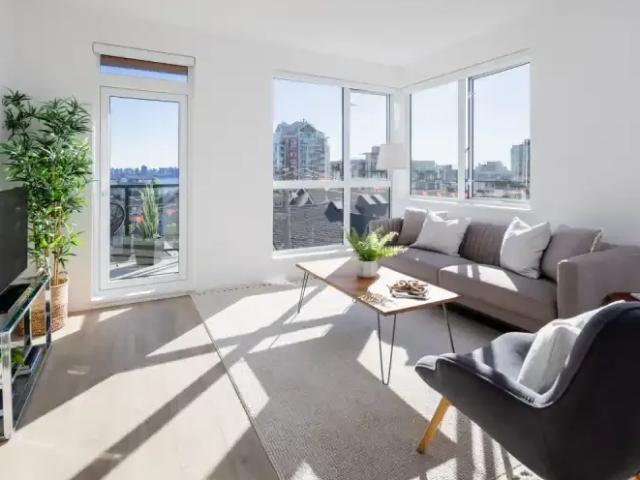 Apartment 3 Bedroom For Rent North Vancouver BC 3500 ES101507106