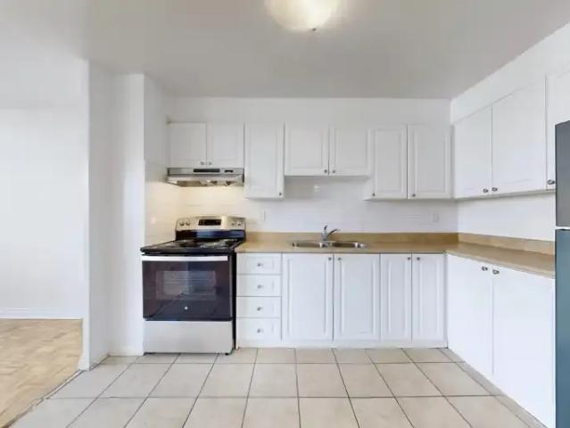 Apartment 3 Bedroom For Rent North York ON 2999 ES103694659