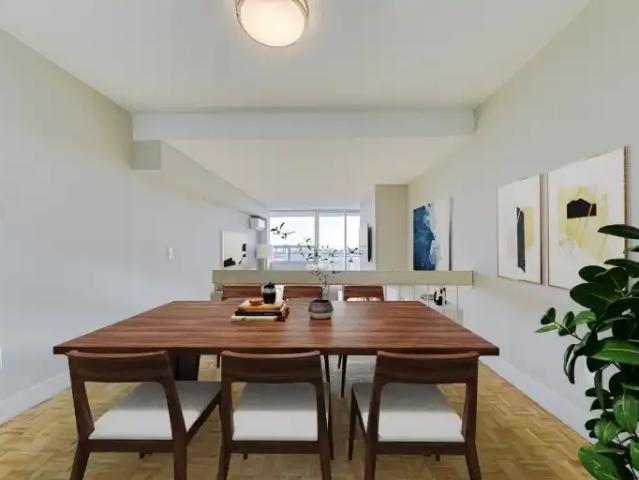 Apartment 3 Bedroom For Rent Oakville ON 2650 ES103694498