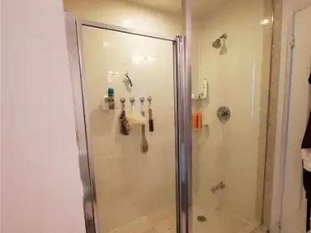 Apartment 3 Bedroom For Rent Oakville ON 2800 ES102339189
