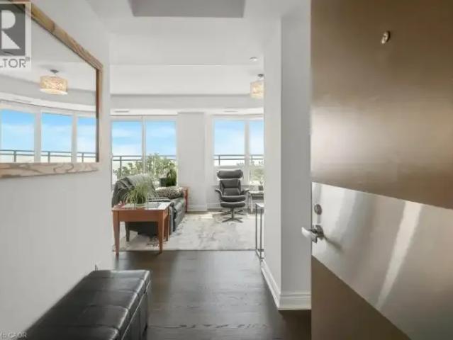 Apartment 3 Bedroom For Rent Oakville ON 6775 ES104888887