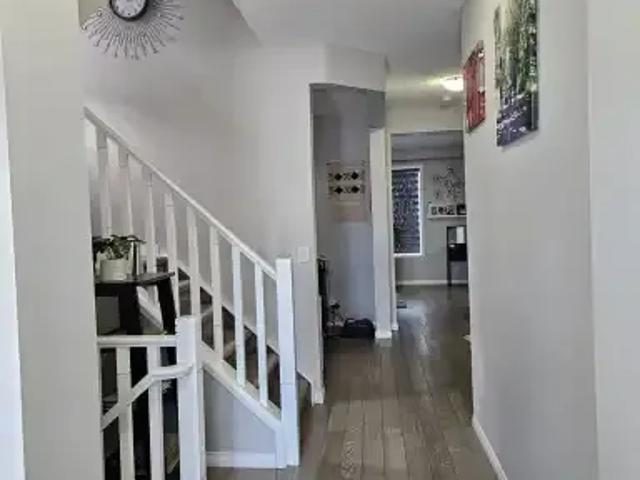 Apartment 3 Bedroom For Rent Airdrie AB 2500 ES102847136
