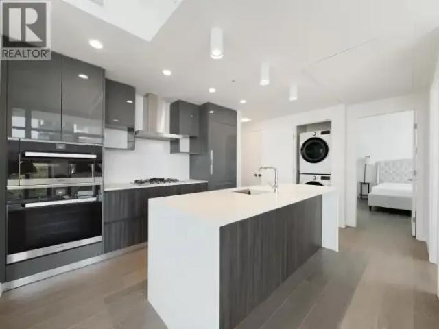 Apartment 3 Bedroom For Rent Burnaby BC 4000 ES104876913