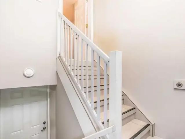 Apartment 3 Bedroom For Rent Calgary AB 1850 ELS102271736