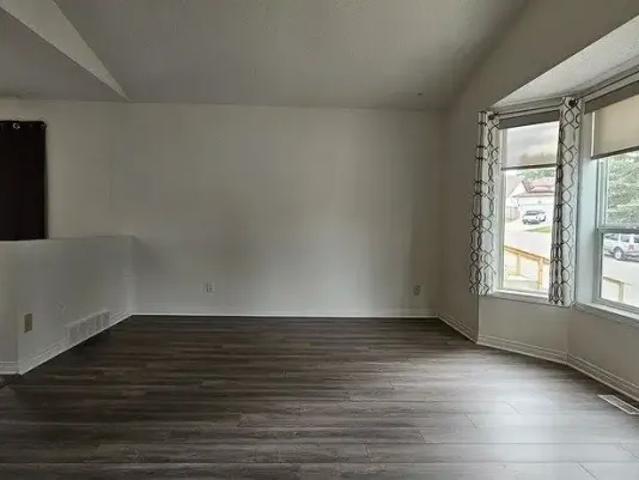 Apartment 3 Bedroom For Rent Calgary AB 1850 ES104598348