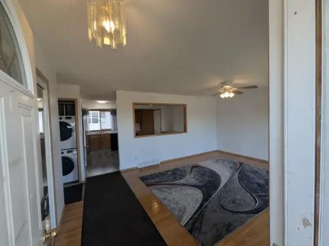 Apartment 3 Bedroom For Rent Calgary AB 1800 ELS101948435