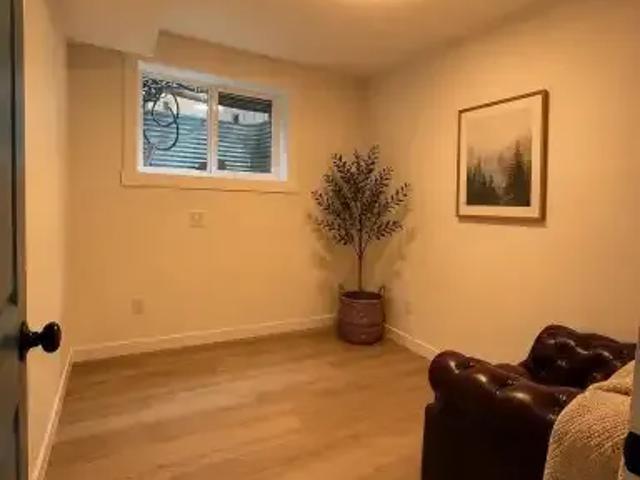 Apartment 3 Bedroom For Rent Calgary AB 1800 ES105023354