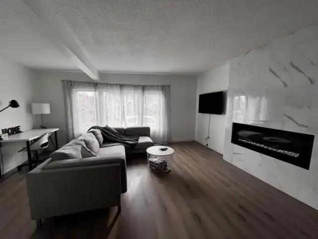 Apartment 3 Bedroom For Rent Calgary AB 1950 ES103368127