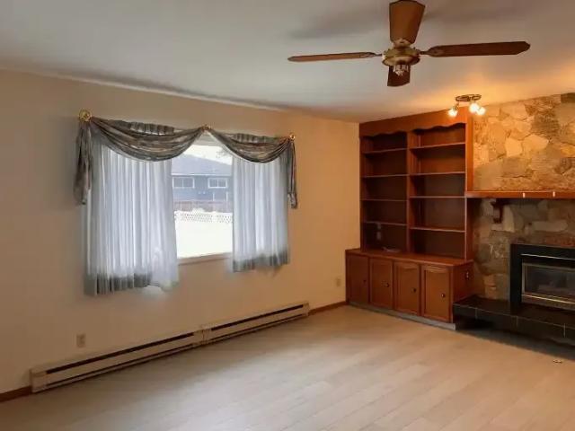 Apartment 3 Bedroom For Rent Calgary AB 2050 ELS102883069