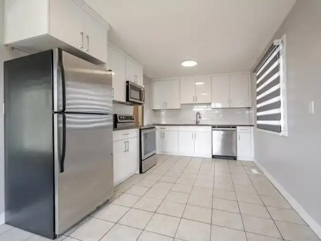 Apartment 3 Bedroom For Rent Calgary AB 2050 ES104863899