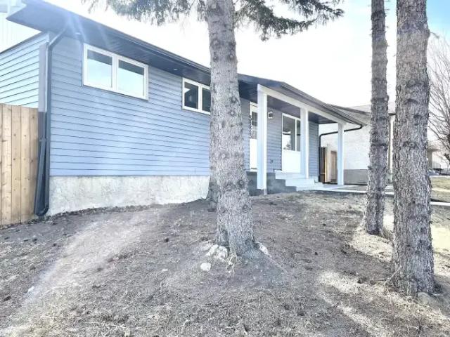 Apartment 3 Bedroom For Rent Calgary AB 2000 ELS102203870